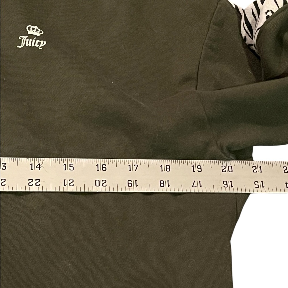 Juicy Couture Sport Green Pullover Animal‎ Print Thumbholes Size Small Hoodie - Picture 7 of 7
